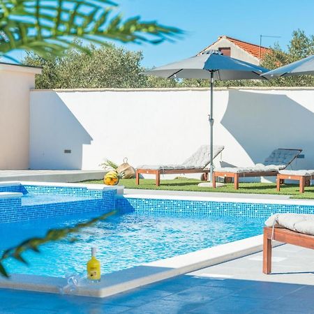 Villa Lucija Biograd Na Moru Exterior foto
